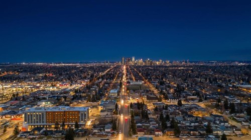 121 42 Avenue Ne, Calgary, AB - Outdoor With View