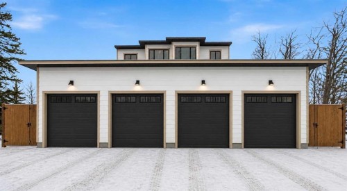 121 42 Avenue Ne, Calgary, AB - Outdoor With Exterior