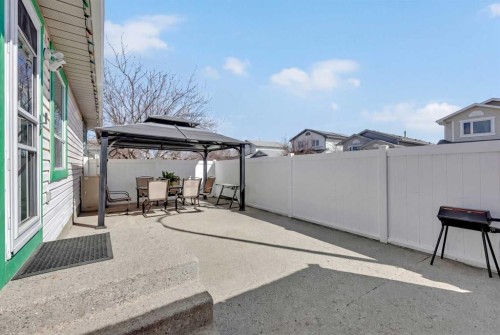 189 Applemead Close Se, Calgary, AB - Outdoor