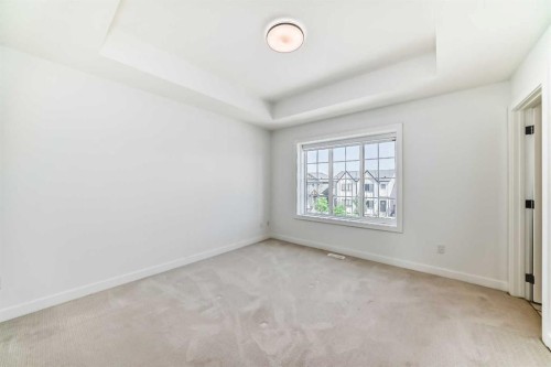 7403 202 Avenue Se, Calgary, AB - Indoor Photo Showing Other Room