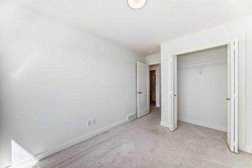 7403 202 Avenue Se, Calgary, AB - Indoor Photo Showing Other Room