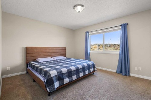 92 Covehaven Terrace Ne, Calgary, AB - Indoor Photo Showing Bedroom