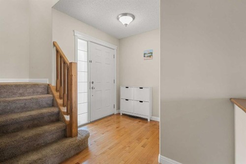 92 Covehaven Terrace Ne, Calgary, AB - Indoor Photo Showing Other Room