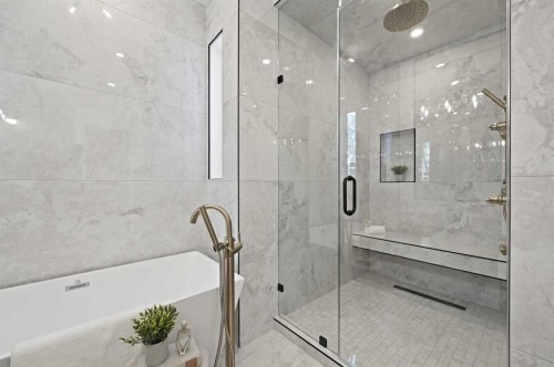 2708 18 Street Nw, Calgary, AB - Indoor Photo Showing Bathroom