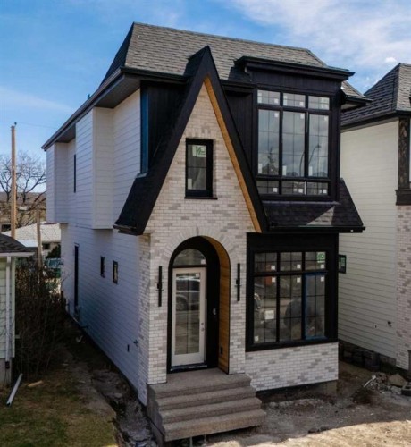 2708 18 Street Nw, Calgary, AB - Outdoor