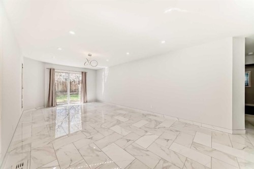 11323 Coventry Boulevard Ne, Calgary, AB - Indoor Photo Showing Other Room