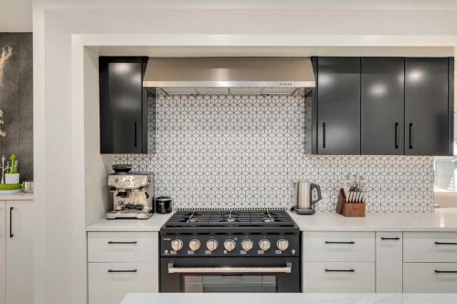 1206 Varsity Estates Road Nw, Calgary, AB - Indoor Photo Showing Kitchen