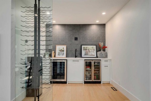 1206 Varsity Estates Road Nw, Calgary, AB - Indoor Photo Showing Other Room