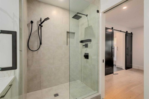 1206 Varsity Estates Road Nw, Calgary, AB - Indoor Photo Showing Bathroom