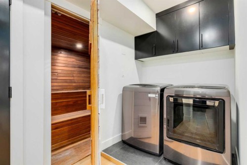 1206 Varsity Estates Road Nw, Calgary, AB - Indoor Photo Showing Laundry Room