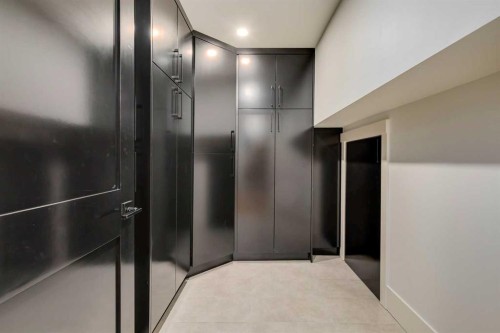 1206 Varsity Estates Road Nw, Calgary, AB - Indoor Photo Showing Other Room