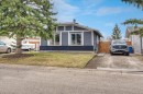 112 Thorson Crescent, Okotoks, AB  - Outdoor 