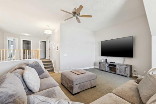 826 Wentworth Place Sw, Calgary, AB - Indoor Photo Showing Living Room