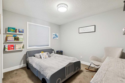 826 Wentworth Place Sw, Calgary, AB - Indoor Photo Showing Bedroom