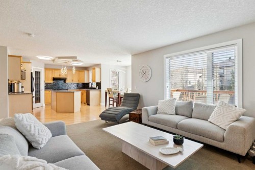 826 Wentworth Place Sw, Calgary, AB - Indoor Photo Showing Living Room