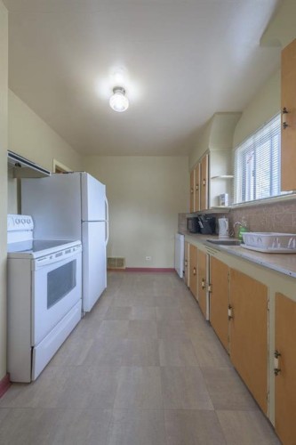 202 15 Avenue Ne, Calgary, AB 