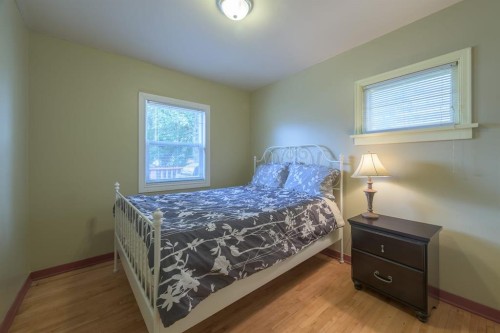 202 15 Avenue Ne, Calgary, AB 