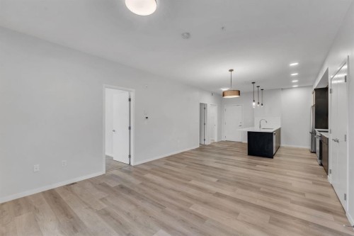 3201-220 Seton Grove Se, Calgary, AB - Indoor Photo Showing Other Room