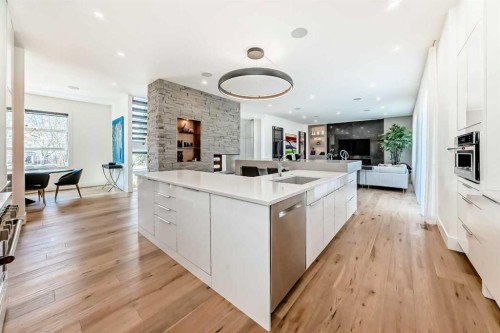 69 Carmangay Crescent Nw, Calgary, AB - Indoor Photo Showing Kitchen With Upgraded Kitchen