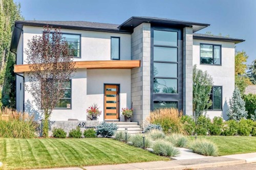 69 Carmangay Crescent Nw, Calgary, AB - Outdoor