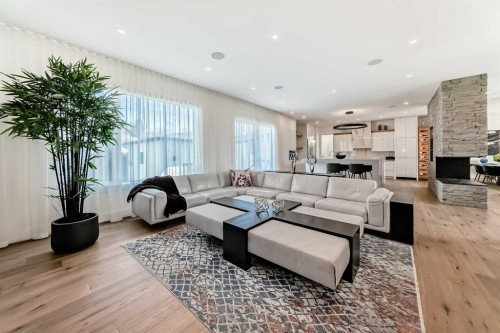69 Carmangay Crescent Nw, Calgary, AB - Indoor Photo Showing Living Room