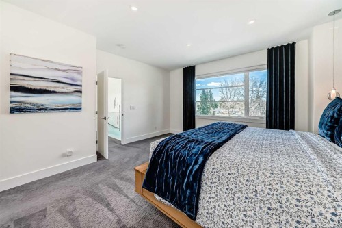 69 Carmangay Crescent Nw, Calgary, AB - Indoor Photo Showing Bedroom