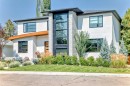 69 Carmangay Crescent Nw, Calgary, AB  - Outdoor With Facade 