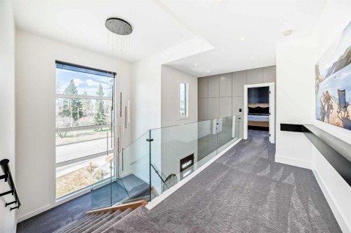 69 Carmangay Crescent Nw, Calgary, AB - Indoor Photo Showing Other Room