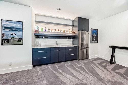 69 Carmangay Crescent Nw, Calgary, AB - Indoor