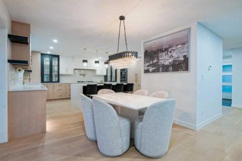 4239 Vauxhall Crescent Nw, Calgary, AB 
