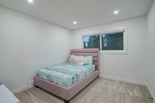 4239 Vauxhall Crescent Nw, Calgary, AB 