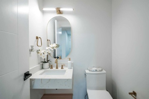 4239 Vauxhall Crescent Nw, Calgary, AB 