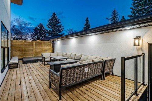 4239 Vauxhall Crescent Nw, Calgary, AB 