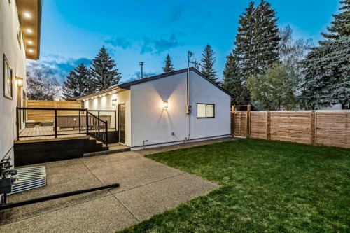 4239 Vauxhall Crescent Nw, Calgary, AB 
