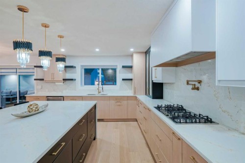 4239 Vauxhall Crescent Nw, Calgary, AB 