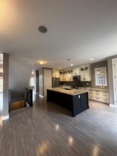 1 Murmansk Way Sw, Calgary, AB - Indoor