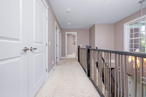 1 Murmansk Way Sw, Calgary, AB - Indoor Photo Showing Other Room