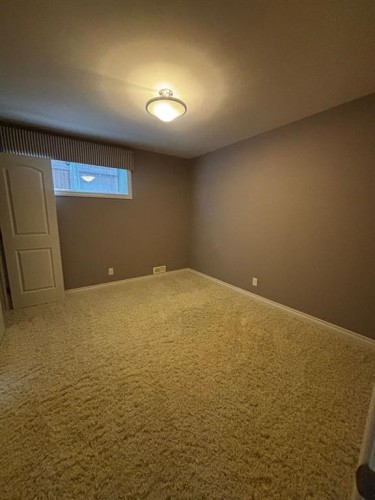 1 Murmansk Way Sw, Calgary, AB - Indoor