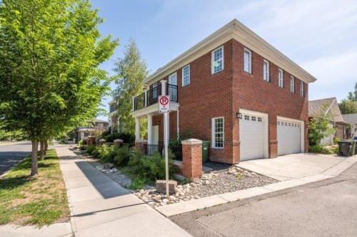 1 Murmansk Way Sw, Calgary, AB - Outdoor