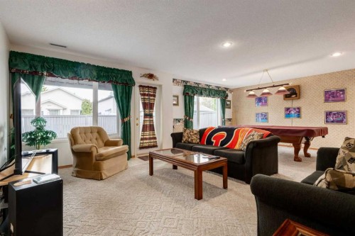 24 Sunmeadows Court Se, Calgary, AB - Indoor