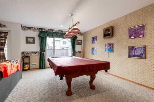 24 Sunmeadows Court Se, Calgary, AB - Indoor Photo Showing Other Room
