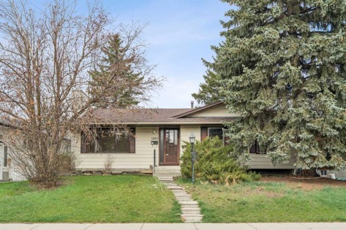 1260 Lake Sylvan Drive Se, Calgary, AB - Outdoor