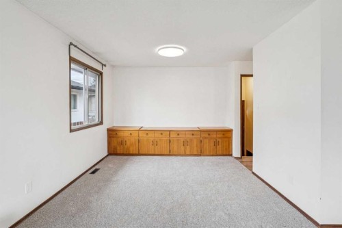 1260 Lake Sylvan Drive Se, Calgary, AB - Indoor Photo Showing Other Room