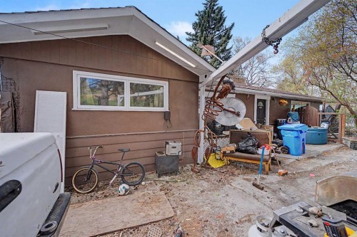 7204 21A Street Se, Calgary, AB - Outdoor