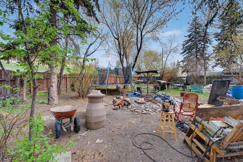 7204 21A Street Se, Calgary, AB - Outdoor