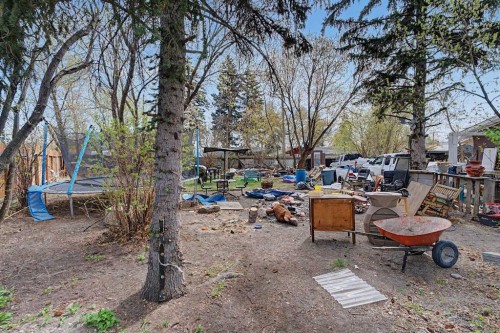 7204 21A Street Se, Calgary, AB - Outdoor