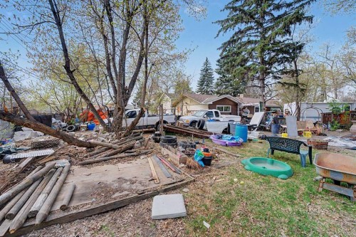 7204 21A Street Se, Calgary, AB - Outdoor