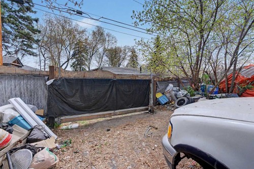 7204 21A Street Se, Calgary, AB - Outdoor