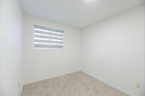 36-111 Tarawood Lane Ne, Calgary, AB - Indoor Photo Showing Other Room