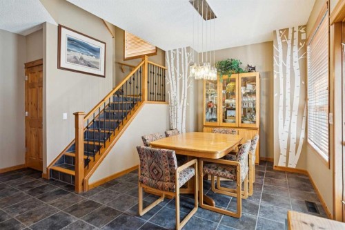 128 Tuscany Vista Crescent Nw, Calgary, AB - Indoor Photo Showing Other Room